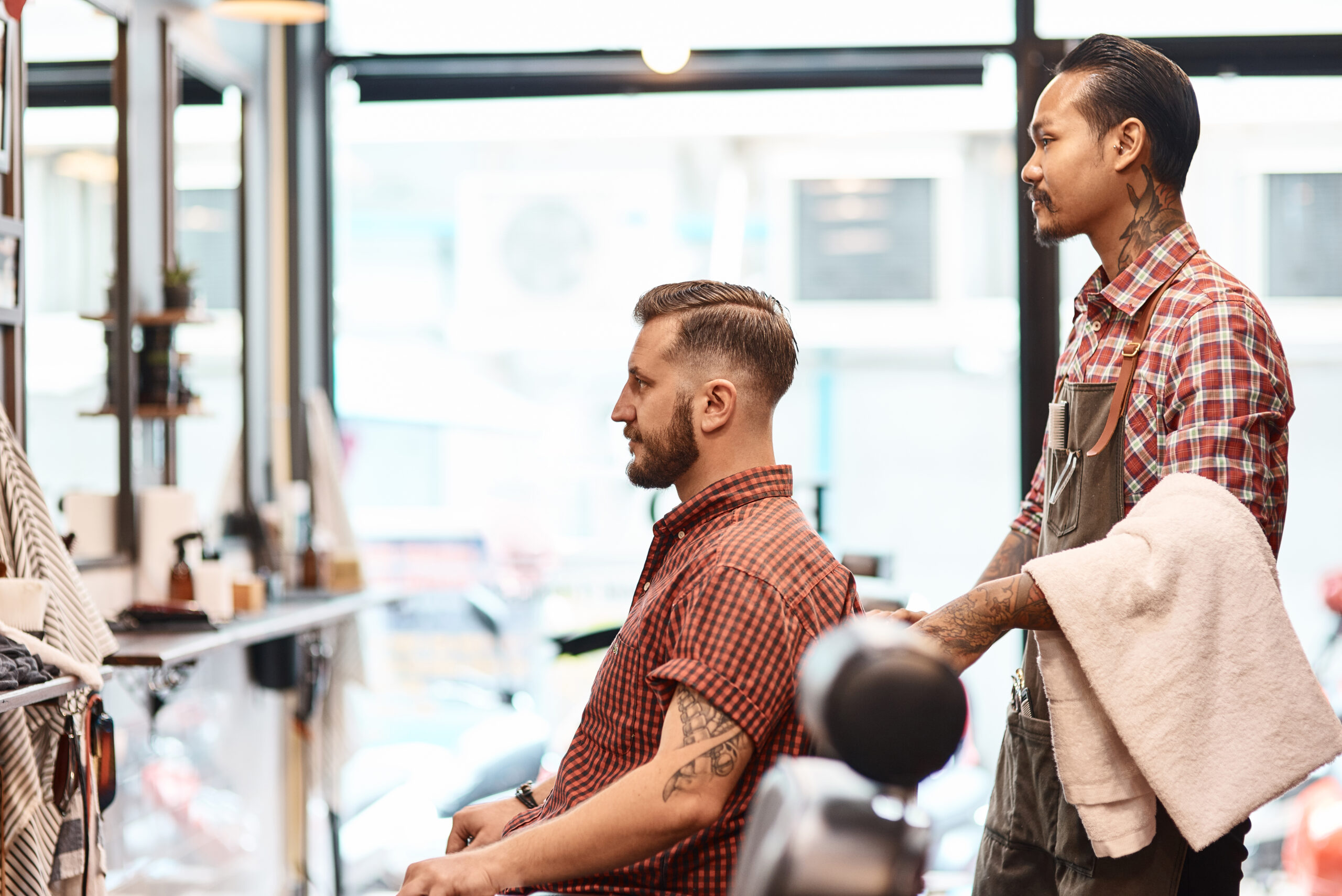 Está em busca de dicas sobre gestão financeira de barbearia? Saiba como controlar o caixa, reduzir custos e melhorar a rentabilidade.
